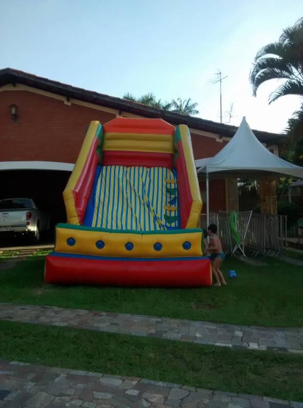 Aluguel de Brinquedos de Festa Junina