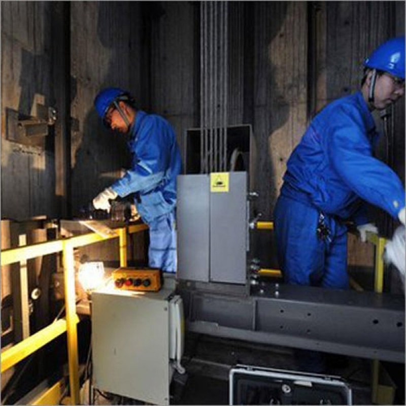 Assistência Técnica em Elevador Prédio