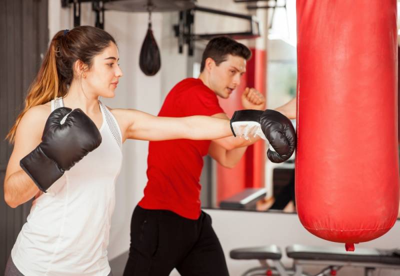 Aula de Boxe no Saco