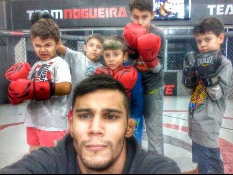 Aula de Muay Thai Valor