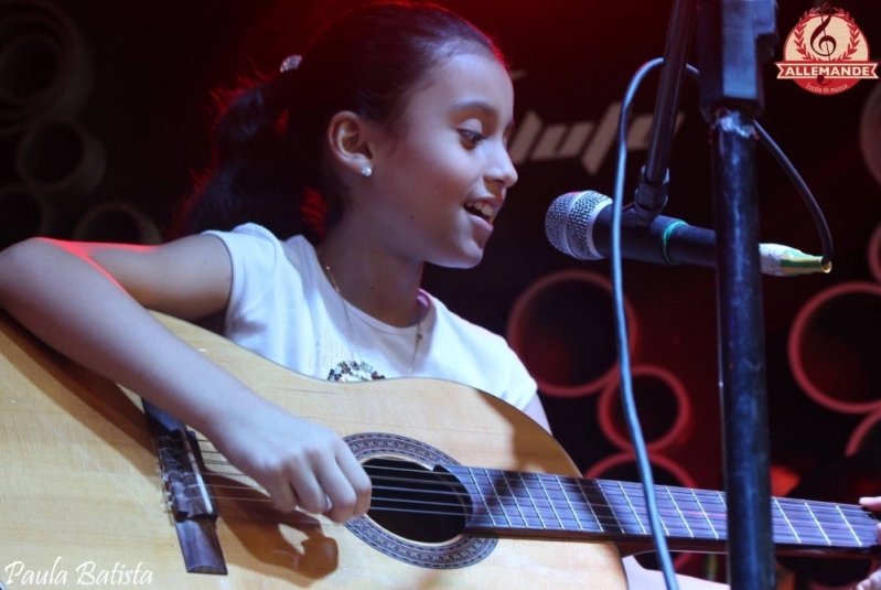 Aula de Música Infantil na Zona Norte