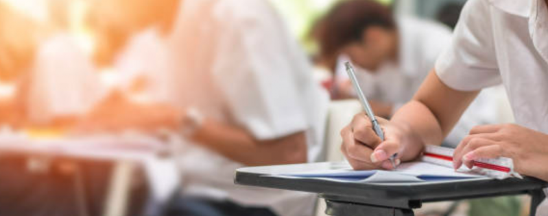 Aula de Reciclagem Auto Escola