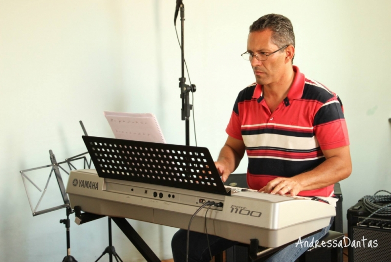 Aula de Teclado Musical