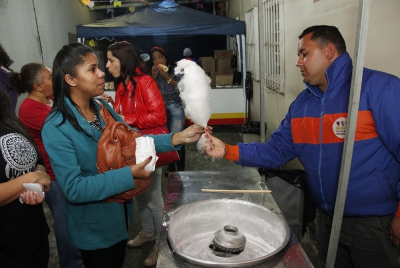 Barraca de Algodão Doce para Aniversário