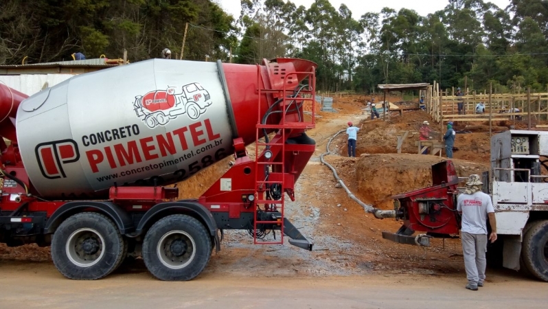 Bombeamento de Concreto Usinado na Zona Sul