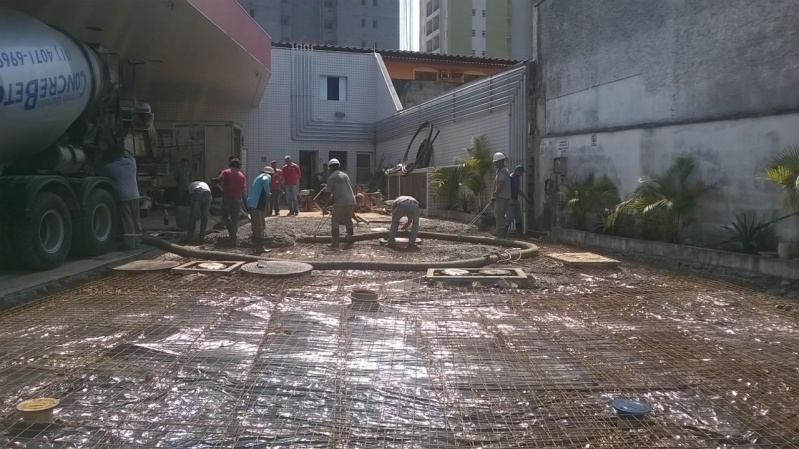 Bombeamento de Concreto Usinado para Fundação