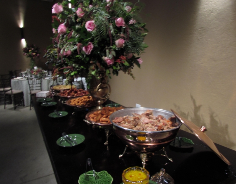 Buffet para Aniversário de Debutantes