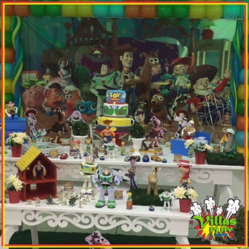 Buffet Temático Looney Tunes