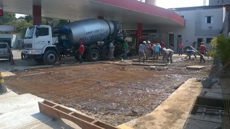 Caminhão Lança de Concreto