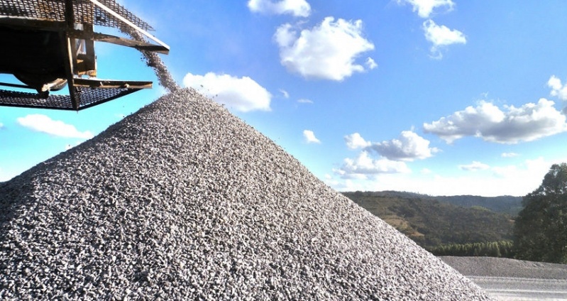 Carrada de Pedra e Areia