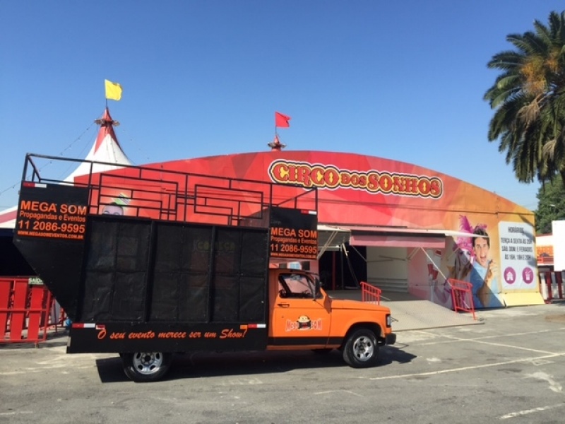 Carro de Som para Divulgação de Promoções