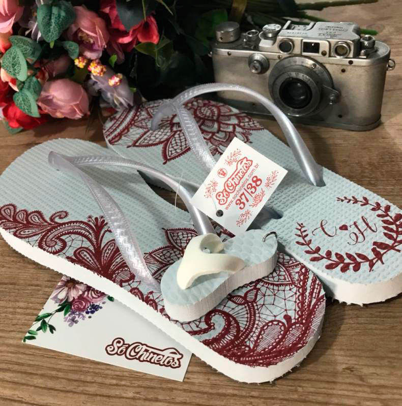 Chinelo para Lembrança de Casamento Personalizado