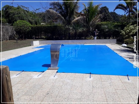 Cobertura com Piscina Bombinhas