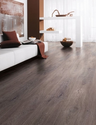 Colocação de Piso Laminado de Madeira