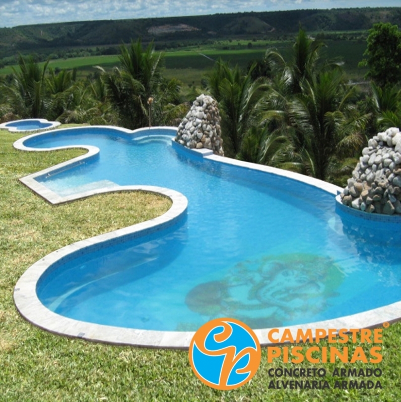 Construção de Piscina Concreto