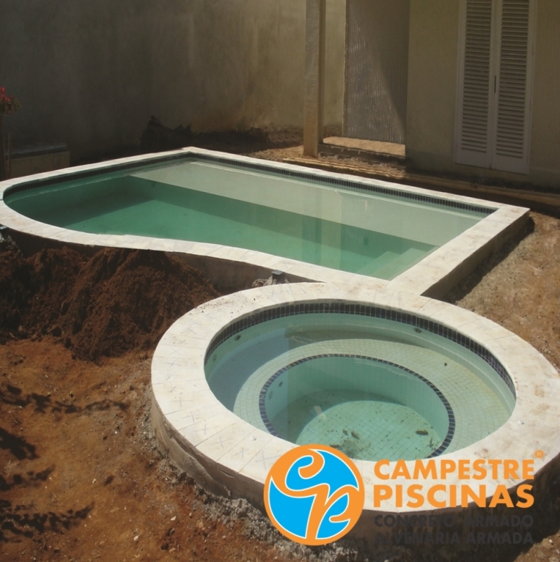 Construção de Piscina na Cobertura