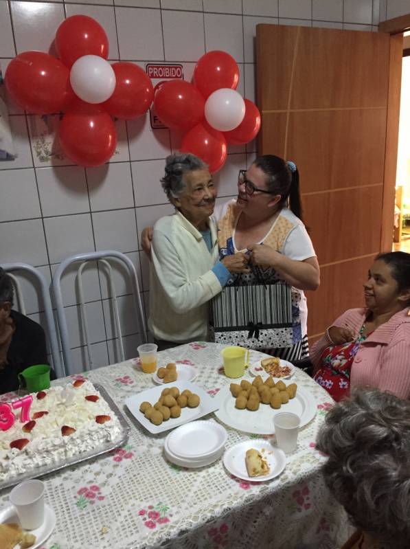 Creche Particular para Idoso com Médicos