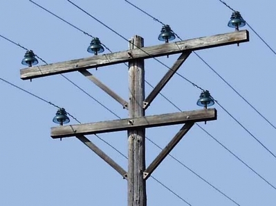 Cruzetas de Madeira de Poste