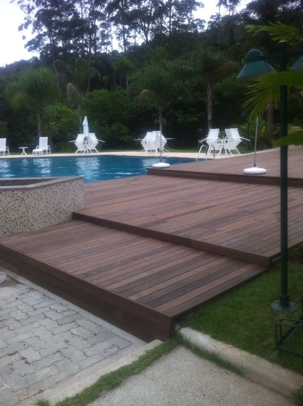 Deck Piscina WPC