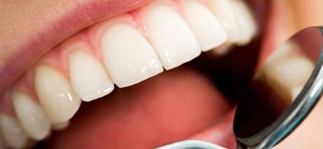 Dentista Especialista em Periodontia