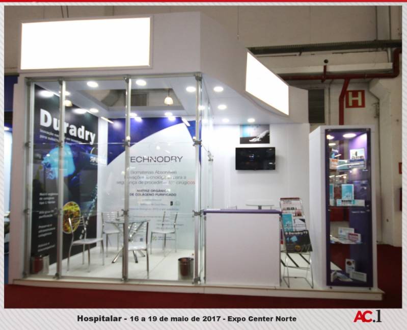 Desmontagem de Stand para Divulgação de Produtos