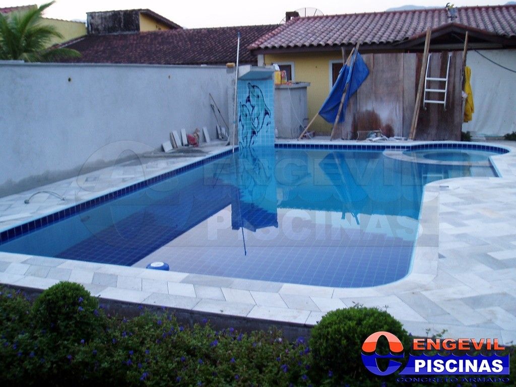 Empresa de Piscina de Concreto Armado