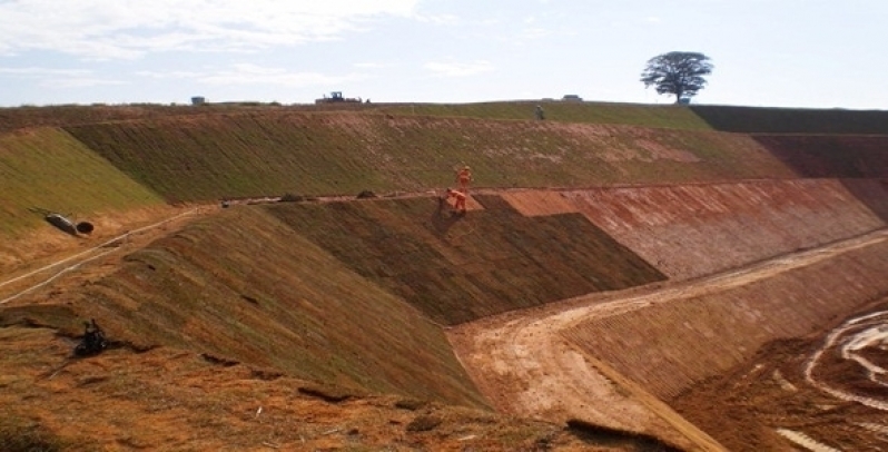 Empresa Especialista em Geotecnia