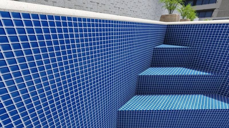 Escada para Piscina