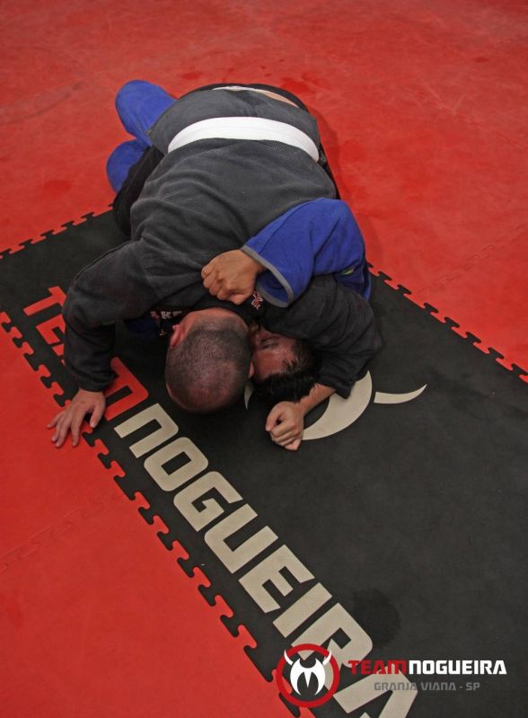 Escola de Jiu-Jitsu