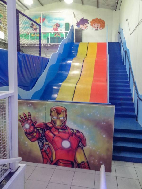 Espaço para Festa com Brinquedos