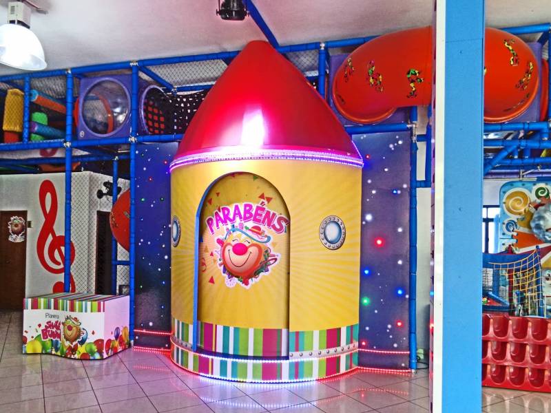 Espaço para Festa Infantil com Brinquedos