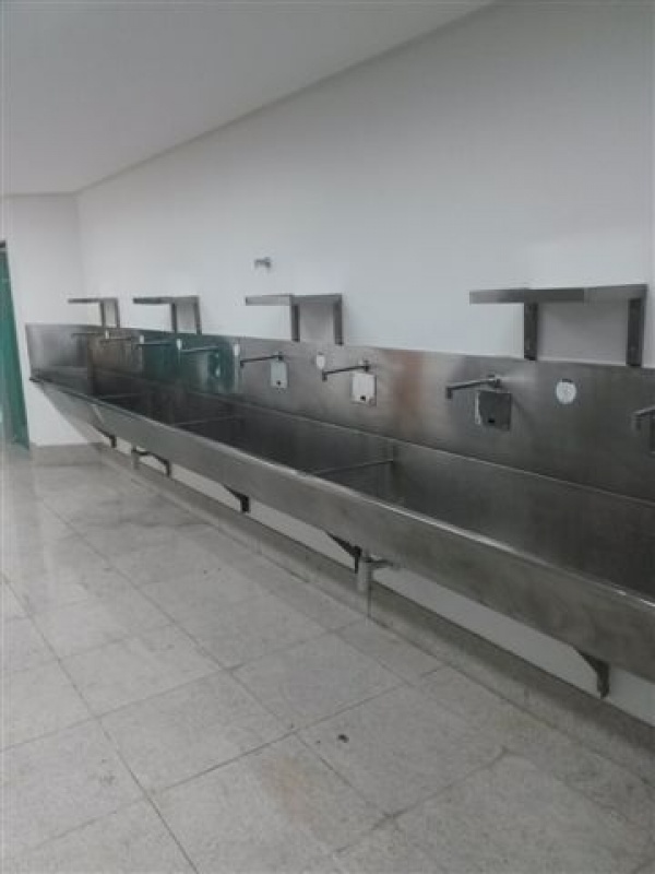 Fábrica de Mictórios em Inox