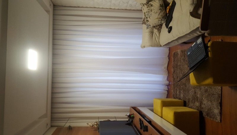 Fabricação de Cortinas de Duas Cores