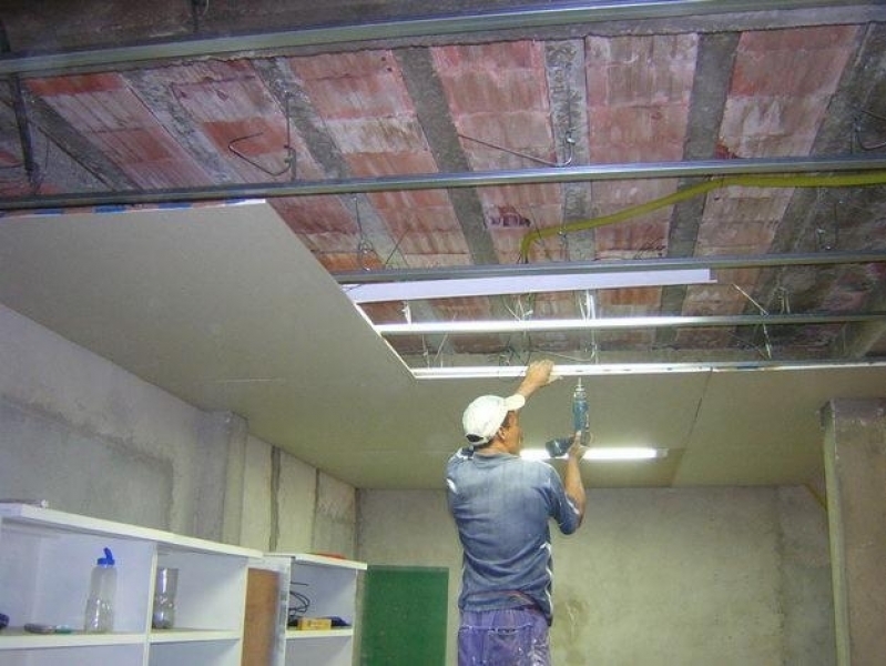 Ferragem para Forro de Drywall