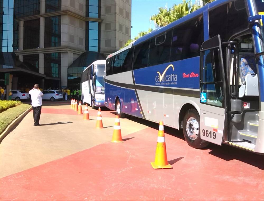 Fretamento de ônibus na Zona Norte