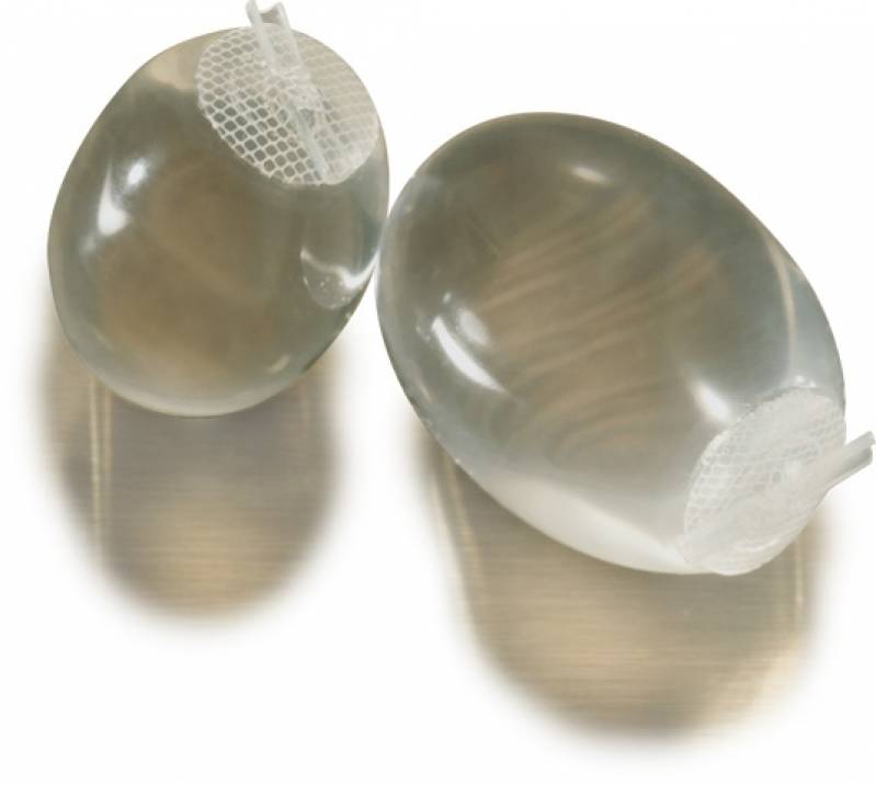 Implante de Prótese Testicular