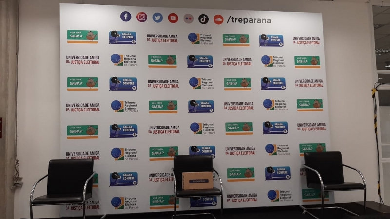 Impressão de Banner Personalizado para Eventos