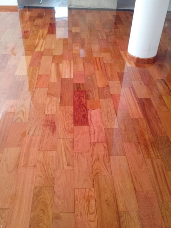 Instalação de Piso Laminado de Madeira