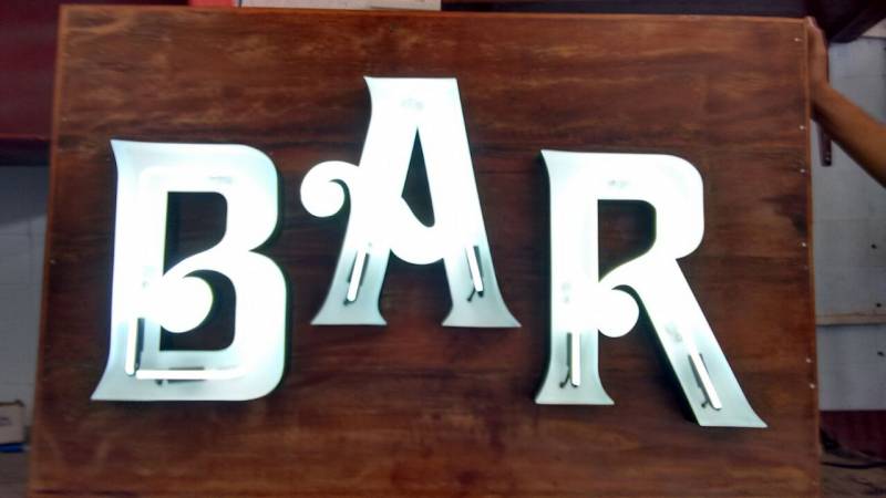 Letreiro Neon para Bar