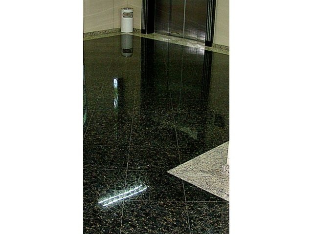 Limpeza de Piso de Pedra