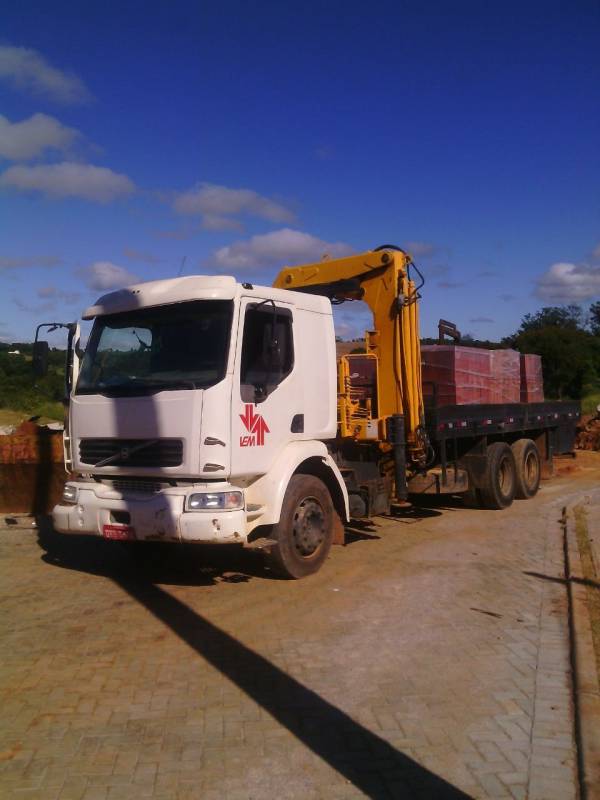 Locação de Caminhão Munck para Transbordar