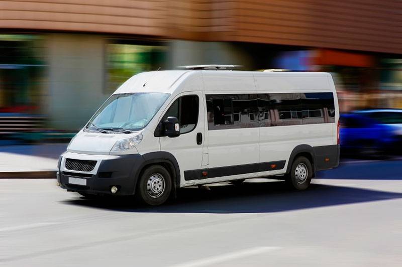 Locação de Transporte para Aeroporto Vira Copos