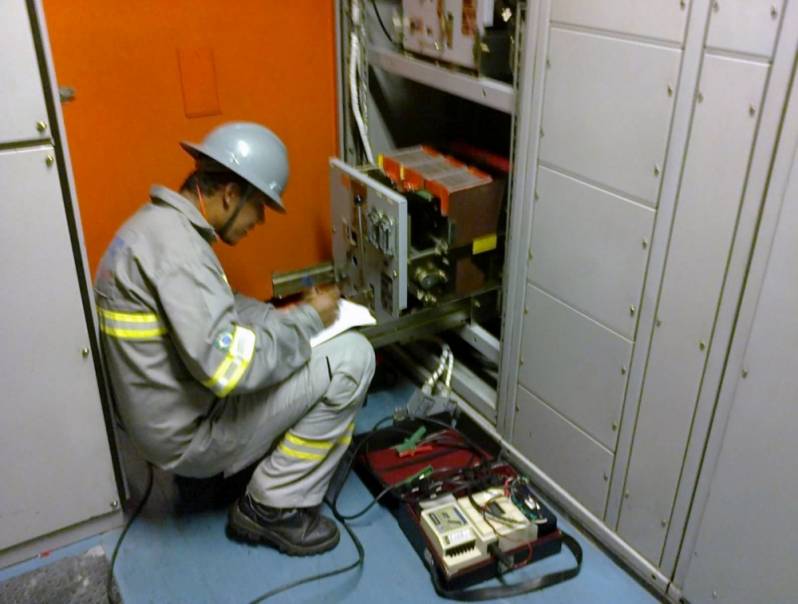 Manutenção Corretiva em Cabine Primária Elétrica