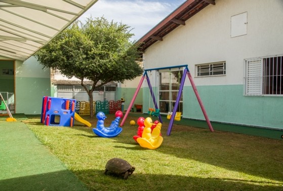 Maternal Particular com Educação Infantil