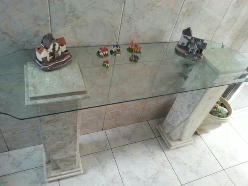 Mesa de Mármore