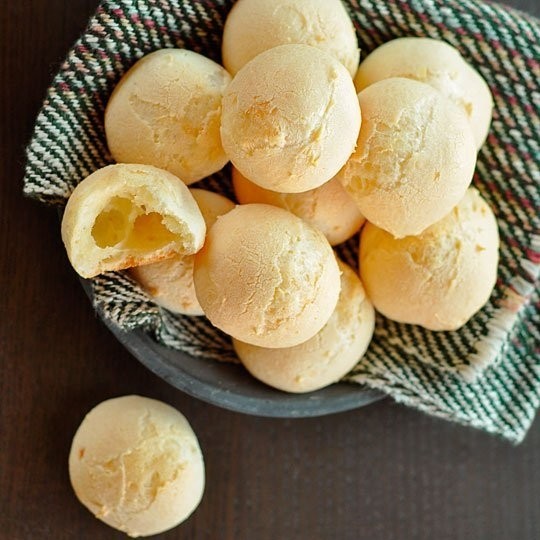 Mini Salgados de Queijo na Saúde