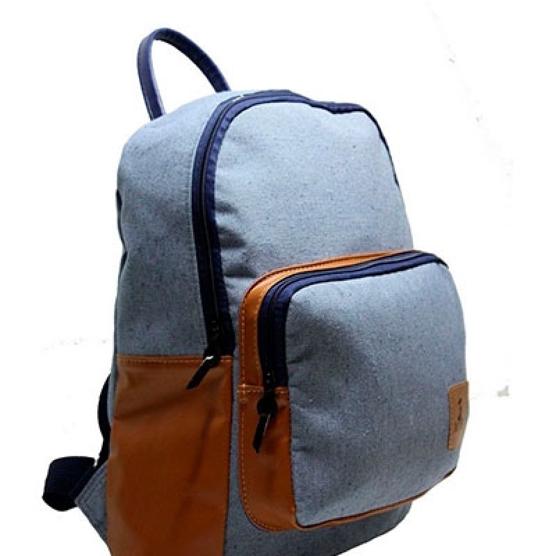 Mochila Masculina Moderna