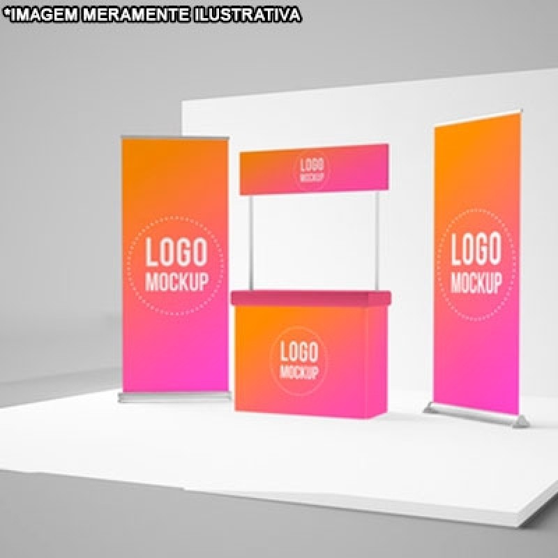 Montagem de Display para Loja