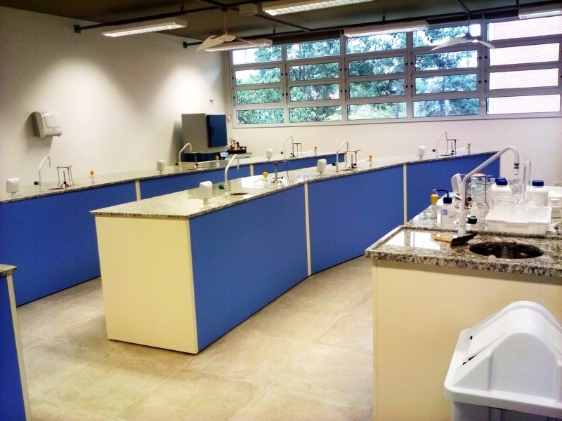 Móveis para Laboratório Cientifico Escolar