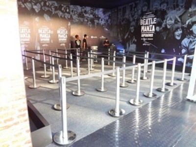 Organizador de Fila de Inox